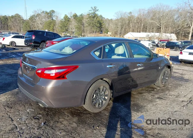 1N4AL3AP4GN304475: 44221347