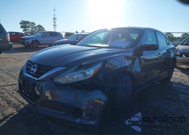 1N4AL3AP4GN304475: 44221347