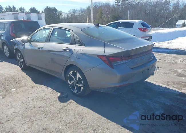 KMHLS4AG2PU462584: 44222400