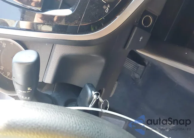 4T1C11AKXMU561025: 44222471