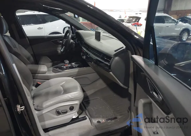 WA1LAAF70HD028108: 44222477