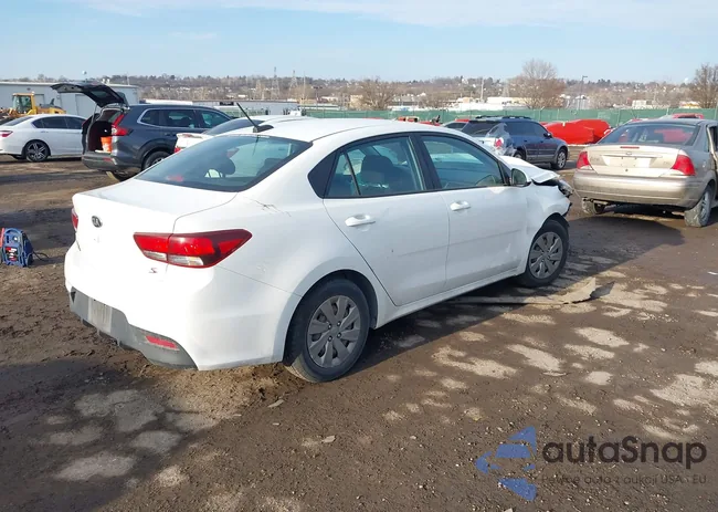 3KPA24AD5LE285278: 44222737