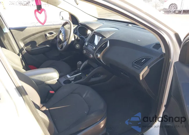 KM8JT3AF7EU94991: 44222780