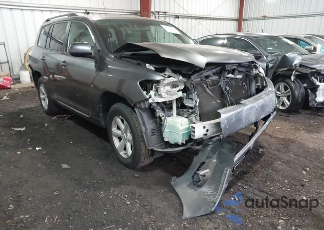 5TDBK3EH6AS035837: 44222824