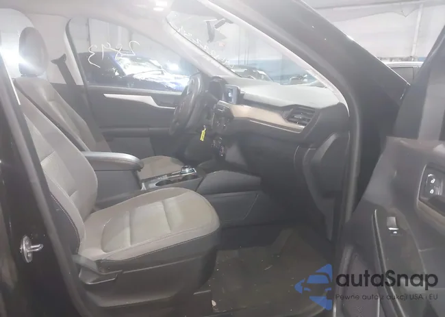 1FMCU9F65NUB64633: 44222893