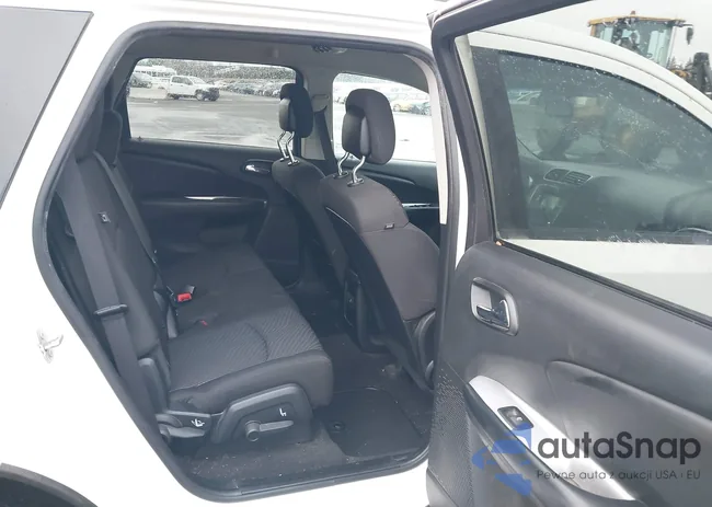 3C4PDDBG0HT578554: 44222953