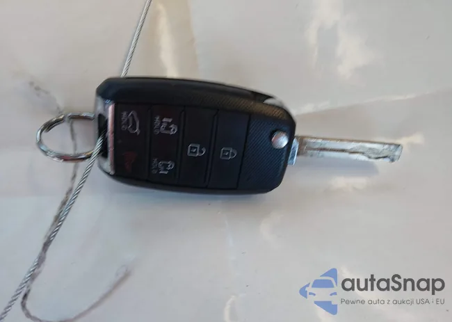 KNDMB5C16K6551398: 44222054