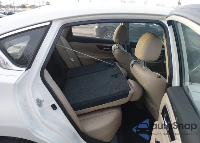 1N4AL3AP8FC496977: 44222109