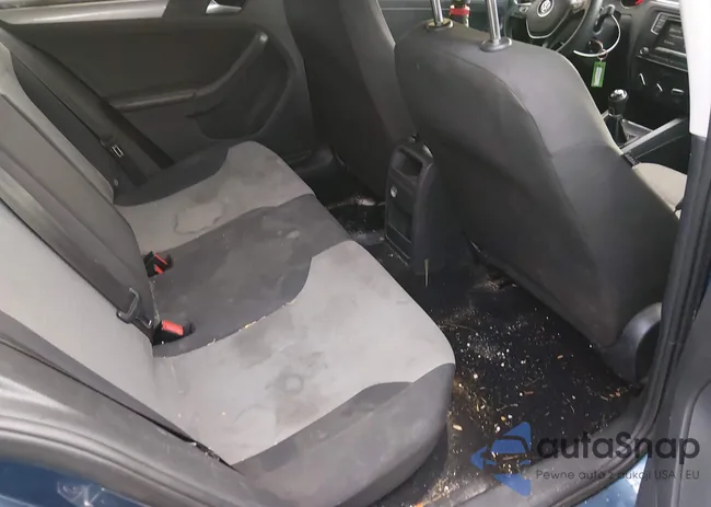 3VW167AJ9HM412491: 44222263