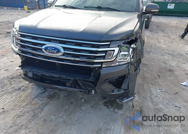 1FMJK1HT1MEA82473: 44223400