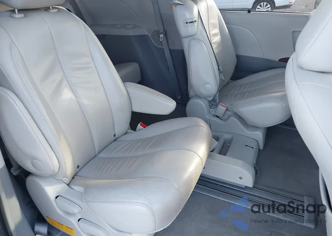 5TDYK3DC6ES446547: 44223422