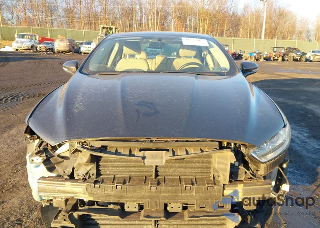 3FA6P0LU2GR402400: 44223763