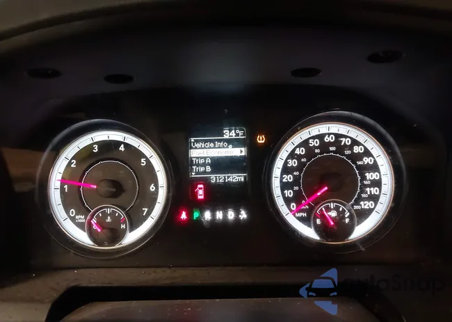 3C6JR6RG8EG206724: 44223785