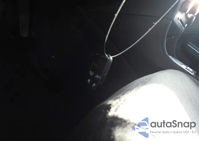 2C3CDXBG8CH191014: 44223877