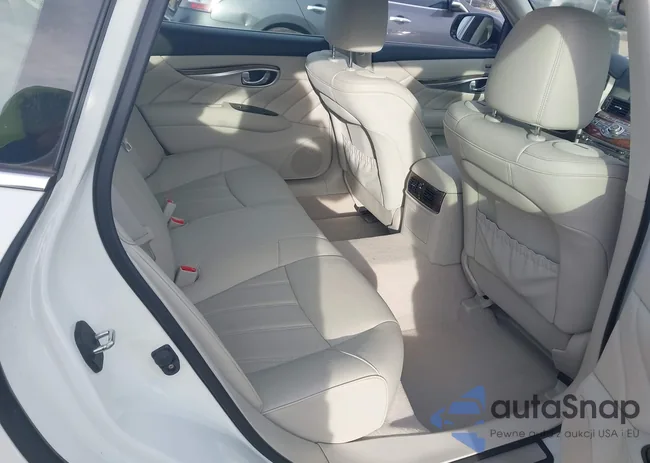 JN1BY1PR2FM830110: 44222974