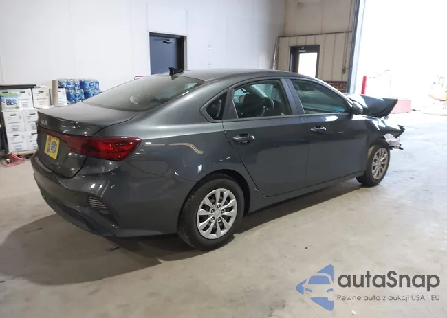 3KPF24AD7RE702236: 44223060