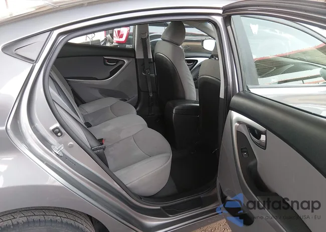 5NPDH4AE2CH077598: 44223124