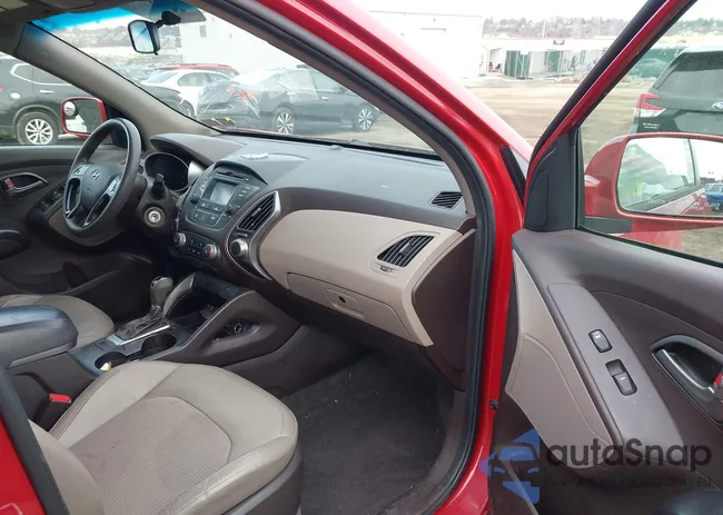 KM8JTCAF5FU992360: 44223179