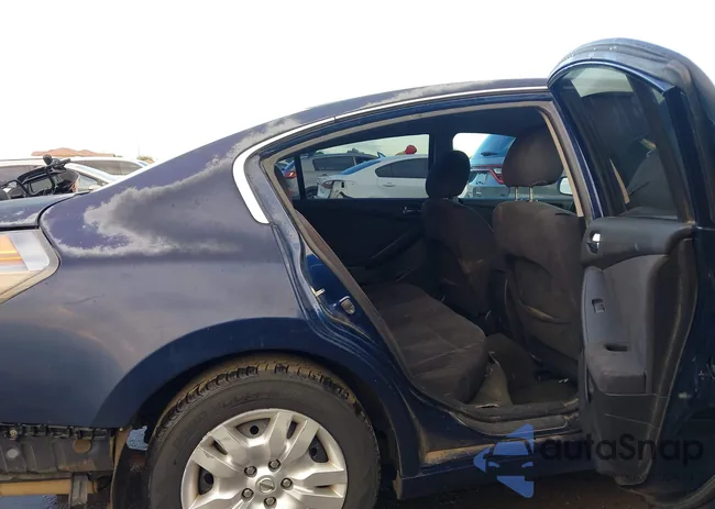 1N4AL2AP9BC141496: 44223225