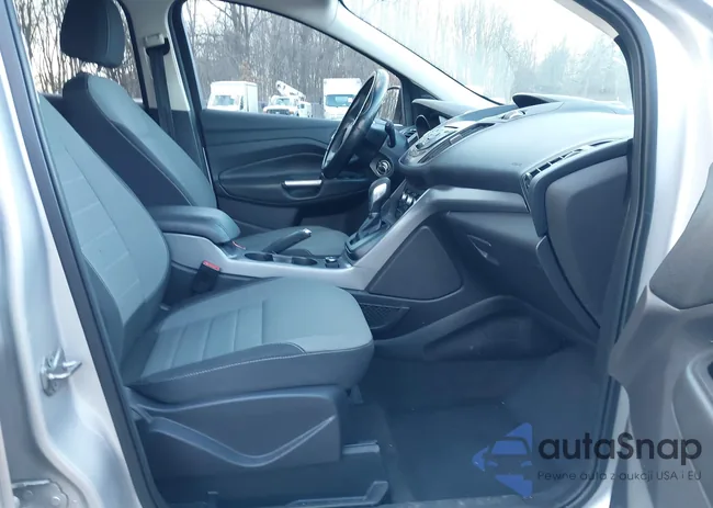 1FMCU9GX7GUA48246: 44223349