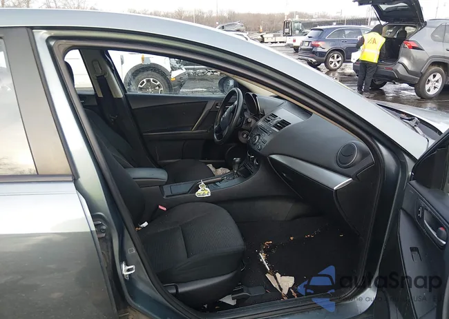 JM1BL1UP4D1796474: 44224500