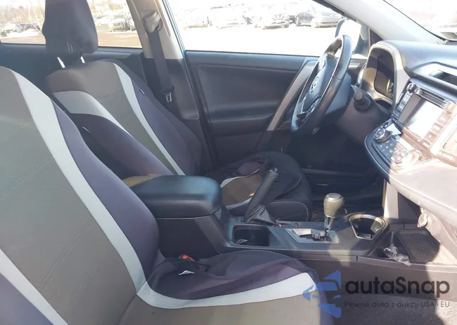 2T3RFREV6JW752717: 44224513