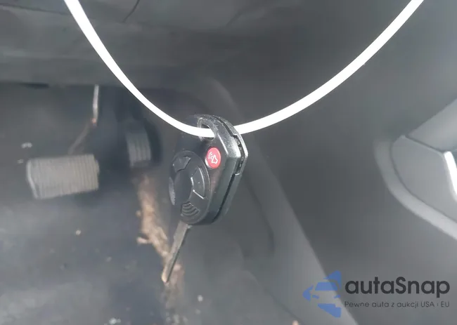 1FMCU0F73JUD41534: 44224601