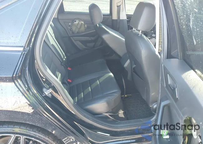 3VWC57BU9MM064268: 44224605