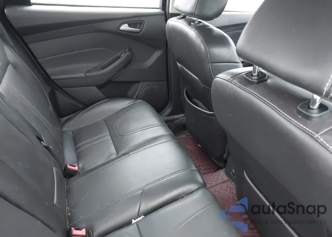 1FADP3F26EL164467: 44224642