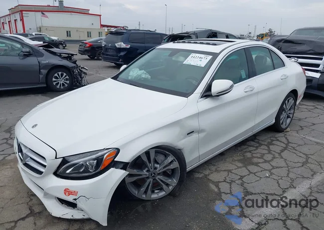 55SWF4HB8JU271038: 44224673