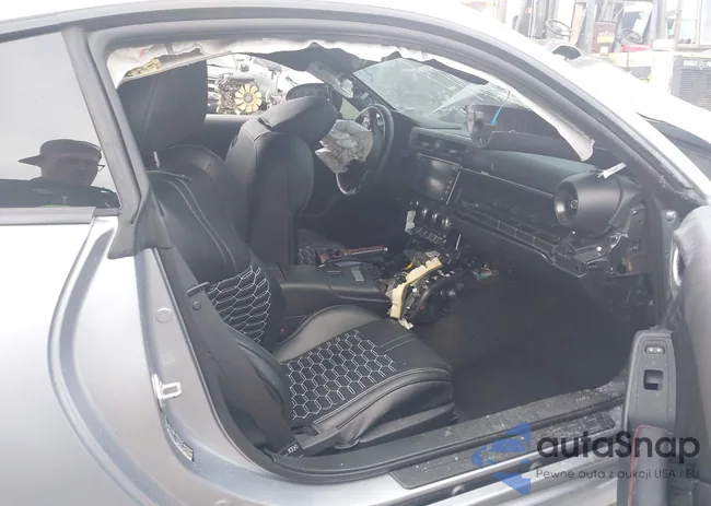 JF1ZDBB15P9703070: 44224680