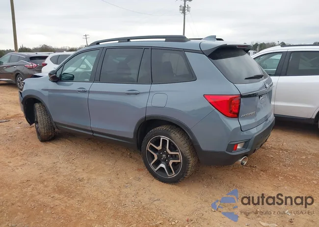 5FNYF8H00NB008984: 44224716