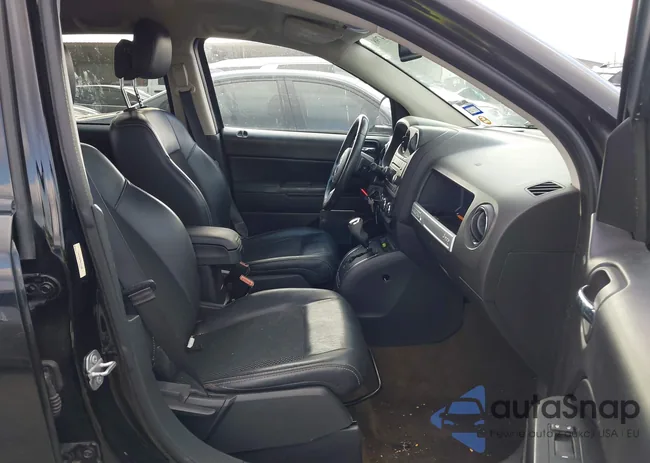 1C4NJDBB9GD799398: 44224798