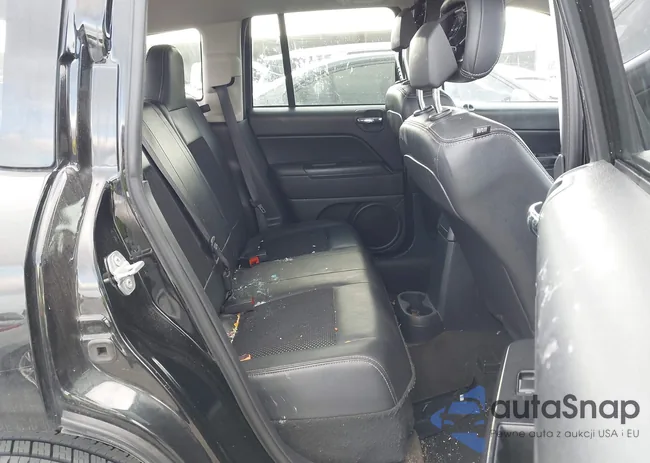 1C4NJDBB9GD799398: 44224798