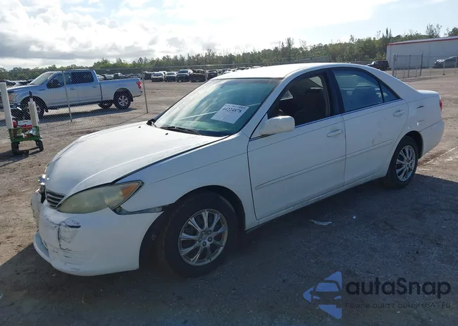 4T1BE32K96U702972: 44224878