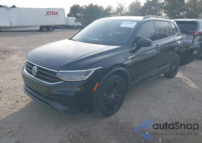 3VV8B7AX9NM052038: 44224887