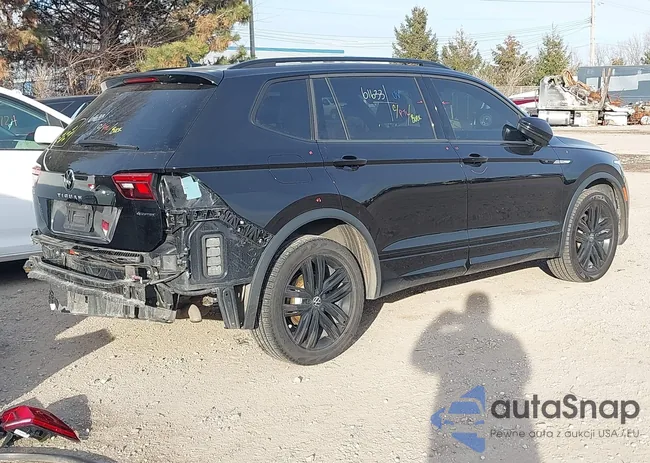 3VV8B7AX9NM052038: 44224887