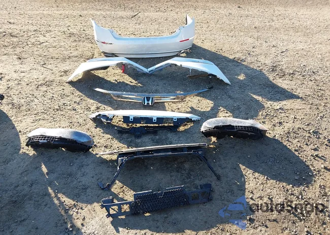 1HGCV2F38KA005537: 44224890