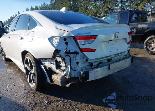 1HGCV2F38KA005537: 44224890