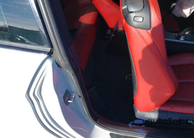 WBA4W5C51KAE43825: 44223963