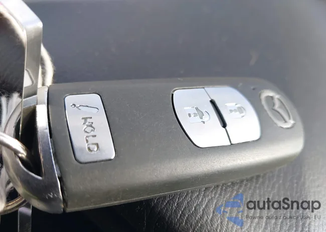 JM3KE2DY3G0747132: 44224025