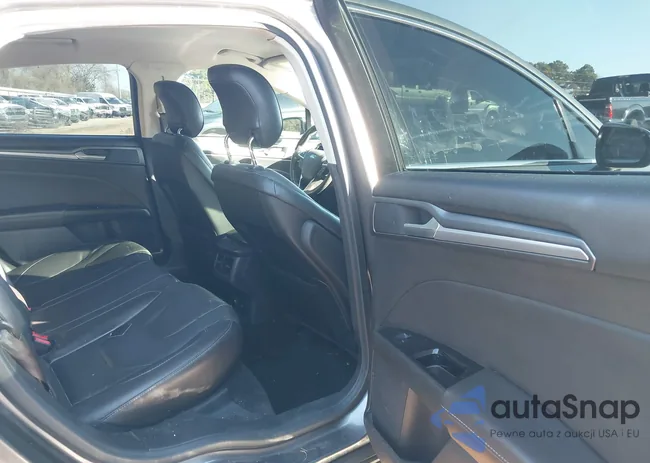 3FA6P0K94DR206953: 44224028