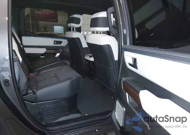 5TFVC5DB8RX070436: 44224078