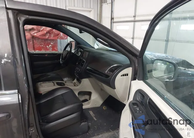 2C4RDGCG7FR659916: 44224274