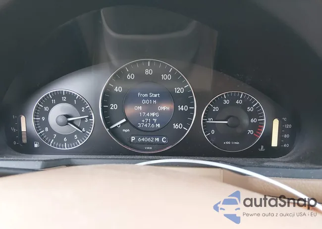 WDBUF87XX8B244352: 44224314