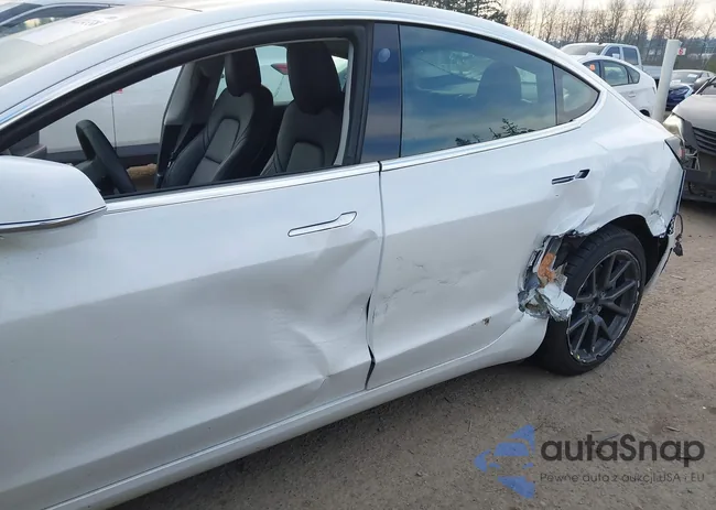 5YJ3E1EAXKF485032: 44224338