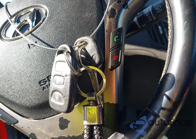 KMHHU6KJ9DU083194: 44225367