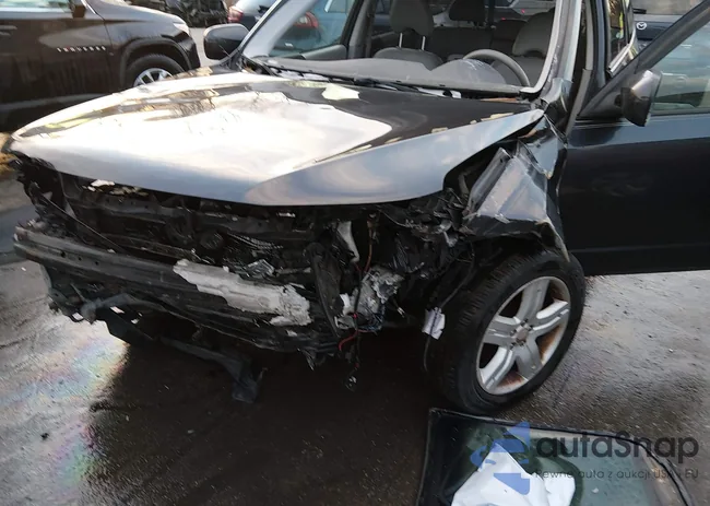 JF2SH63609H721469: 44225401