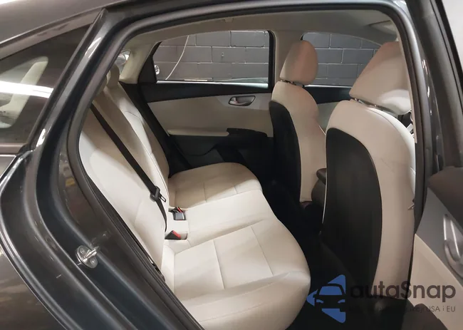 3KPF24AD6PE580160: 44225523