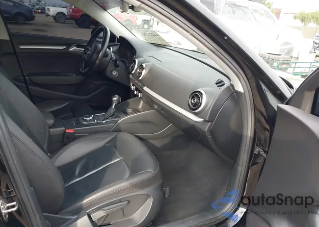 WAUA7GFF0G1055179: 44225586